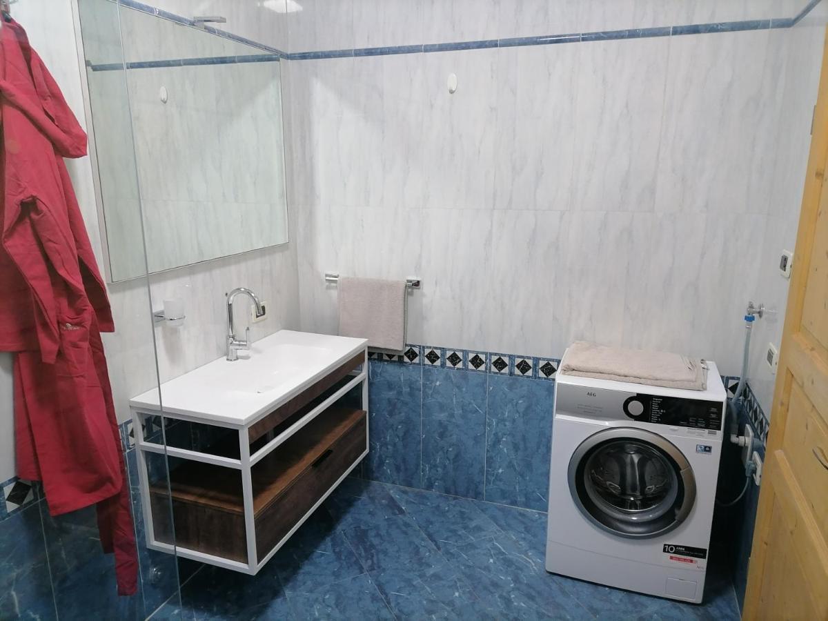 Relax House Apartman Tenno Kültér fotó