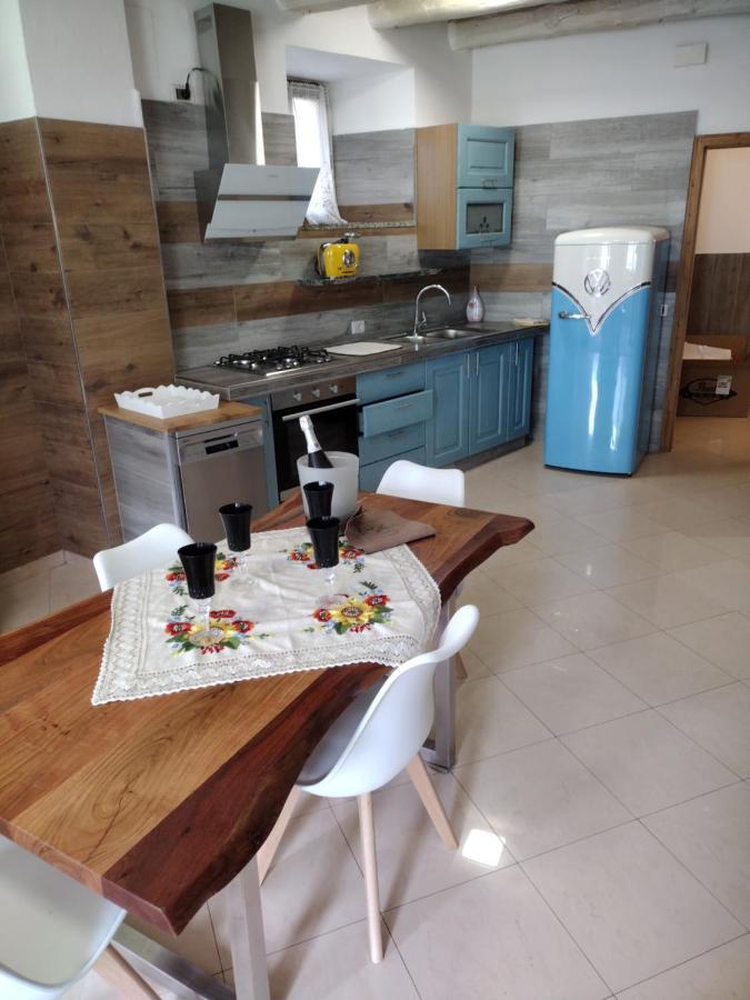 Relax House Apartman Tenno Kültér fotó