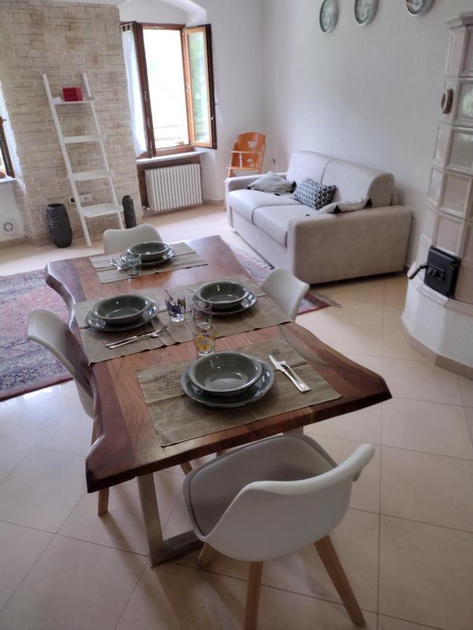 Relax House Apartman Tenno Kültér fotó